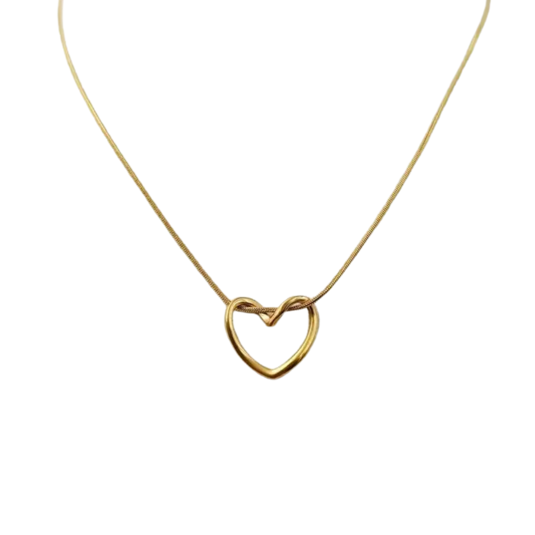 Interlocking Heart Pendant Necklace