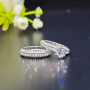 2 Pcs Exquisite Ring Set – Shiny Zirconia Elegance