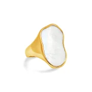 Pearl Design Ring